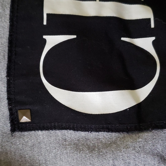 Forever 21 Sweatshirt - Picture 2 of 3